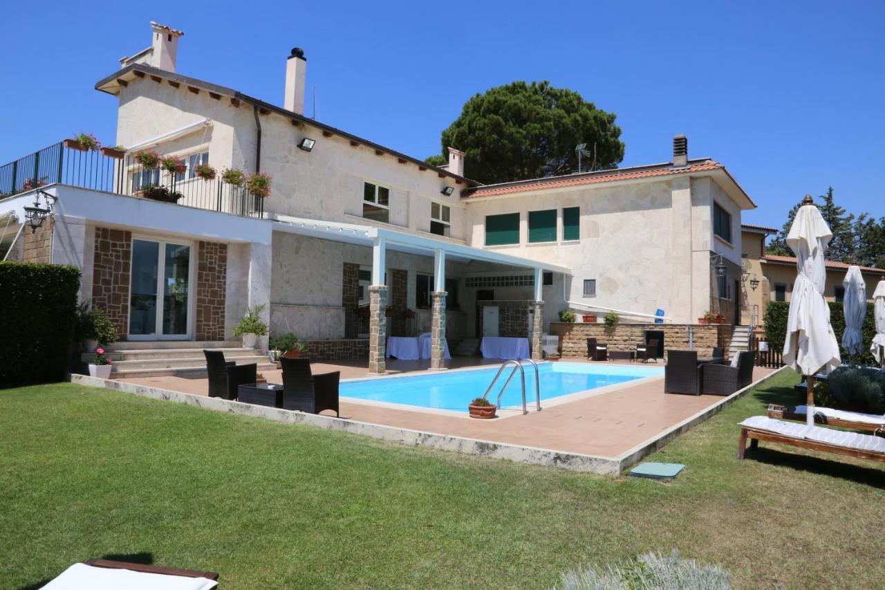 Tenuta Di Pietra Porzia モンテ・ポルツィオ・カトーネ エクステリア 写真