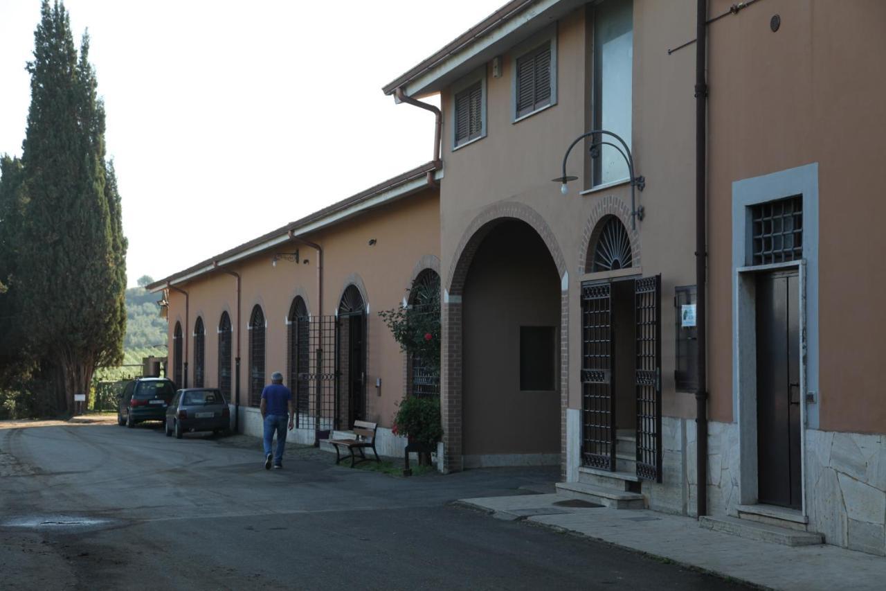 Tenuta Di Pietra Porzia モンテ・ポルツィオ・カトーネ エクステリア 写真